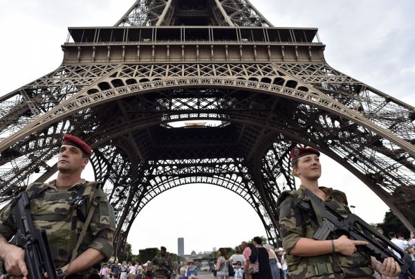 ﻿«Париж переходит на осадное положение»: чего ждать от новых протестов «жёлтых жилетов» во Франции