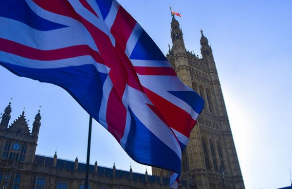 <br />
Британия намерена продолжать подготовку к выборам в Европарламент<br />
