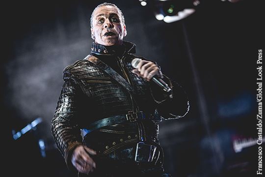 <br />
Немецкую группу Rammstein раскритиковали за «омерзительный» клип о Холокосте<br />
