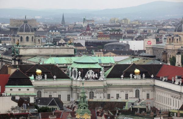 <br />
В Вене задержали подозреваемого в попытках организации терактов в Германии<br />
